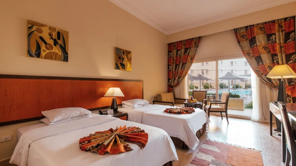 الفندق إيه أم سى رويال - الغردقة